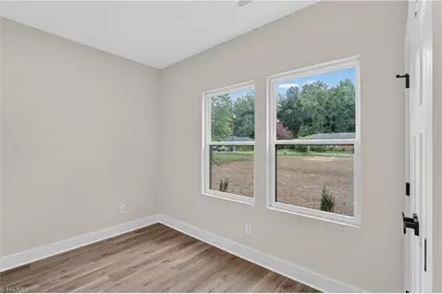 105 Bridlewood Avenue, High Point, NC 27265 - Photo 21