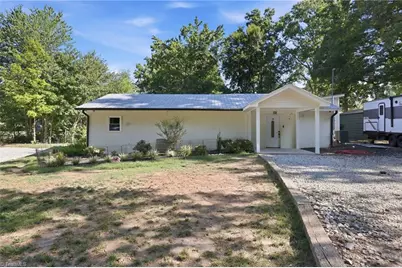 901 Decker Road, Thomasville, NC 27360 - Photo 1
