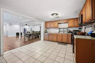 901 Decker Rd, Thomasville, NC 27360 - Photo 5