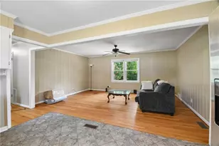 1011 Duggins St, Kernersville, NC 27284 - Photo 7