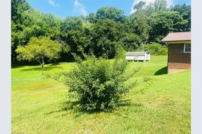 3844 Nc 268, Siloam, NC 27047 - Photo 29