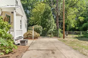 1218 W Northwood St, Greensboro, NC 27408 - Photo 25
