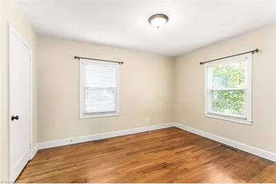 1218 W Northwood Street, Greensboro, NC 27408 - Photo 13