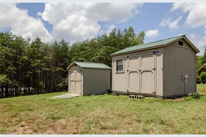5736 Davis Road, Walkertown, NC 27051 - Photo 7