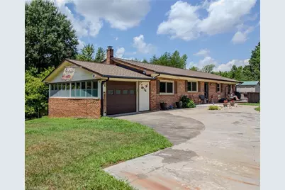 5736 Davis Road, Walkertown, NC 27051 - Photo 3