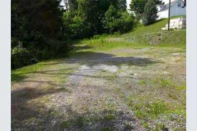 402 and 410 Worth Street, Mount Airy, NC 27030 - Photo 9