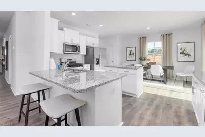 205 Hungerford Boulevard, Jamestown, NC 27282 - Photo 13