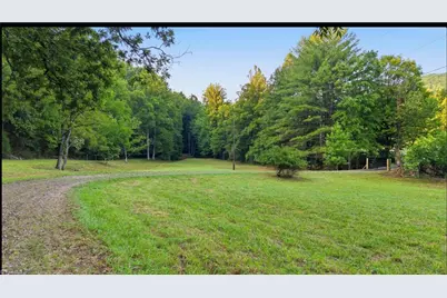 11526 US Highway 421, Purlear, NC 28665 - Photo 33