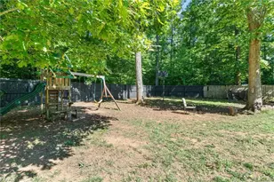 6324 Garden Ct, Pleasant Garden, NC 27313 - Photo 21