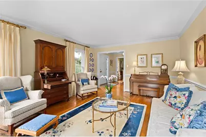 1203 Brookfield Court, High Point, NC 27262 - Photo 9