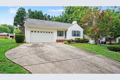 417 Prince Haven Lane, Kernersville, NC 27284 - Photo 3