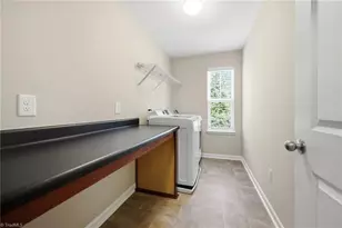1602 Running Deer Dr, Kernersville, NC 27284 - Photo 17