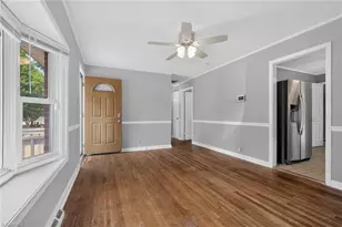1603 17th St, Greensboro, NC 27405 - Photo 5