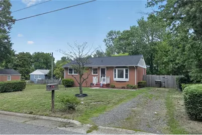 1603 17th Street, Greensboro, NC 27405 - Photo 3