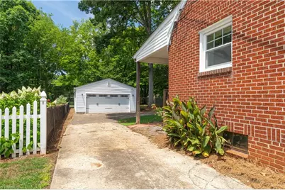 938 Madison Avenue, Winston-Salem, NC 27103 - Photo 3