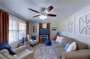 9477 Morton Dr, Kernersville, NC 27284 - Photo 5