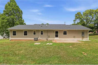 4105 Deer Track Court, Winston-Salem, NC 27127 - Photo 25
