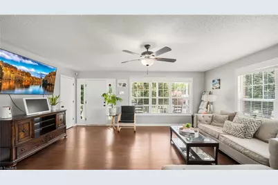 108 Larkspur Lane, Thomasville, NC 27360 - Photo 5