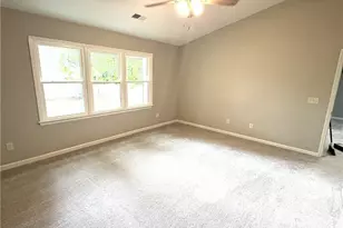 6100 Clarkwood Cir, Greensboro, NC 27410 - Photo 29
