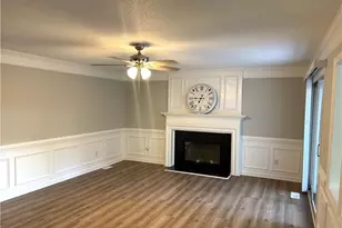 6100 Clarkwood Cir, Greensboro, NC 27410 - Photo 9