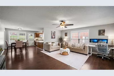 110 Larkspur Lane, Thomasville, NC 27360 - Photo 5