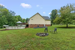 124 Pipsisewa Ln, Stokesdale, NC 27357 - Photo 39