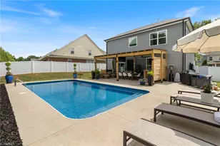 404 Mockingbird Ln, Mebane, NC 27302 - Photo 45