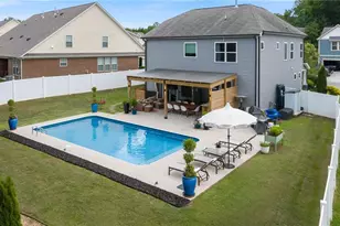 404 Mockingbird Ln, Mebane, NC 27302 - Photo 47