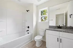 120 Maplewood Ave, Thomasville, NC 27360 - Photo 21