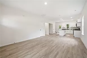 120 Maplewood Ave, Thomasville, NC 27360 - Photo 5