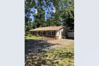 122 Redwood Bend, King, NC 27021 - Photo 3
