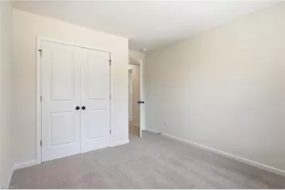 122 Maplewood Avenue, Thomasville, NC 27360 - Photo 23