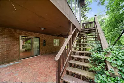 1090 Yorkshire Road, Winston-Salem, NC 27106 - Photo 41