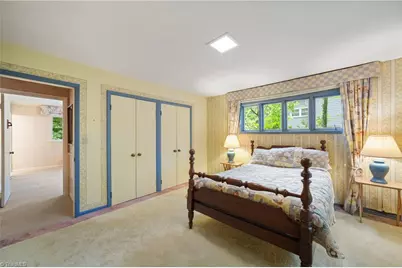 1090 Yorkshire Road, Winston-Salem, NC 27106 - Photo 21