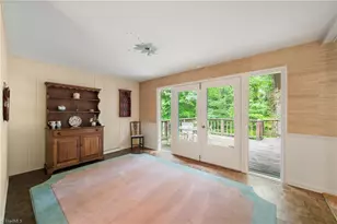 1090 Yorkshire Rd, Winston-Salem, NC 27106 - Photo 9