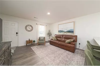 616 Pine Cone Lane, Lexington, NC 27292 - Photo 5