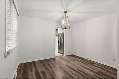 1609 Seven Oaks Place, High Point, NC 27265 - Photo 7