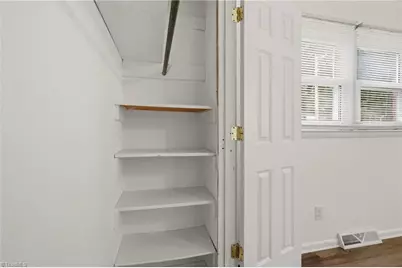 1609 Seven Oaks Place, High Point, NC 27265 - Photo 23