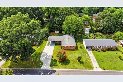 1609 Seven Oaks Place, High Point, NC 27265 - Photo 31