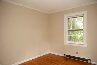 1806 Walker Avenue #A, Greensboro, NC 27403 - Photo 5