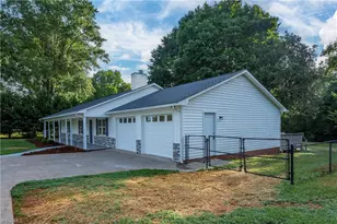 865 Lewisville Vienna Rd, Lewisville, NC 27023 - Photo 33