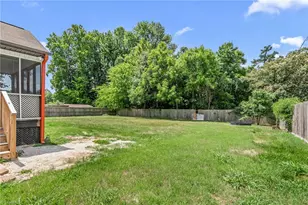 2442 Hoskins Rd, Burlington, NC 27215 - Photo 27