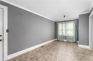 2442 Hoskins Rd, Burlington, NC 27215 - Photo 9