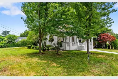 501 W 2nd Avenue, Lexington, NC 27292 - Photo 3