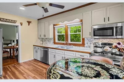 501 W 2nd Avenue, Lexington, NC 27292 - Photo 17