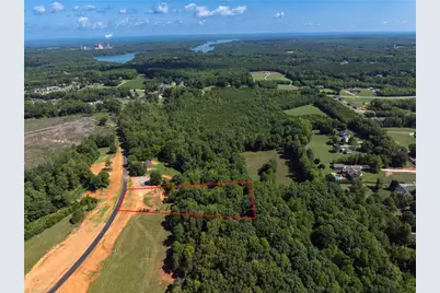 7289 Plunkett Road, Belews Creek, NC 27357 - Photo 9