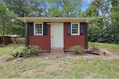 3203 Forestdale Drive, Burlington, NC 27215 - Photo 15