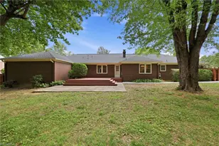3203 Forestdale Dr, Burlington, NC 27215 - Photo 11