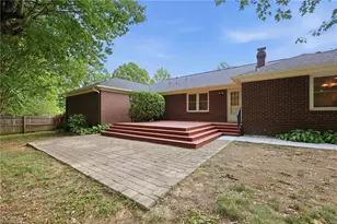 3203 Forestdale Dr, Burlington, NC 27215 - Photo 17