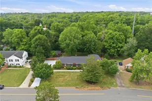3203 Forestdale Dr, Burlington, NC 27215 - Photo 5